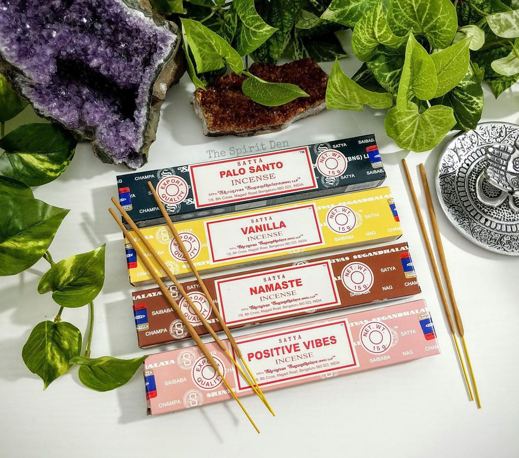 Satya Assorted Incense 15g Box | Vanilla, Namaste, Positive Vibes or Palo Santo - The Spirit Den